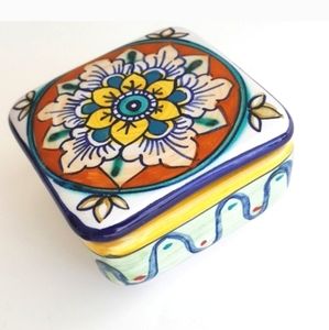 Positano Handmade Italian Pottery Covered Dish